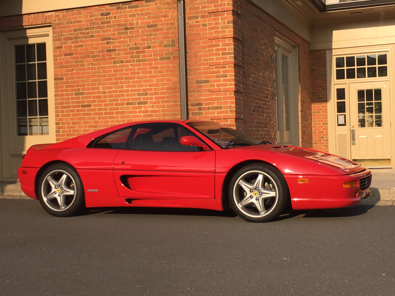 Illustration for article titled Katie's Cars & Coffee Photo Dump (with not very good photos)